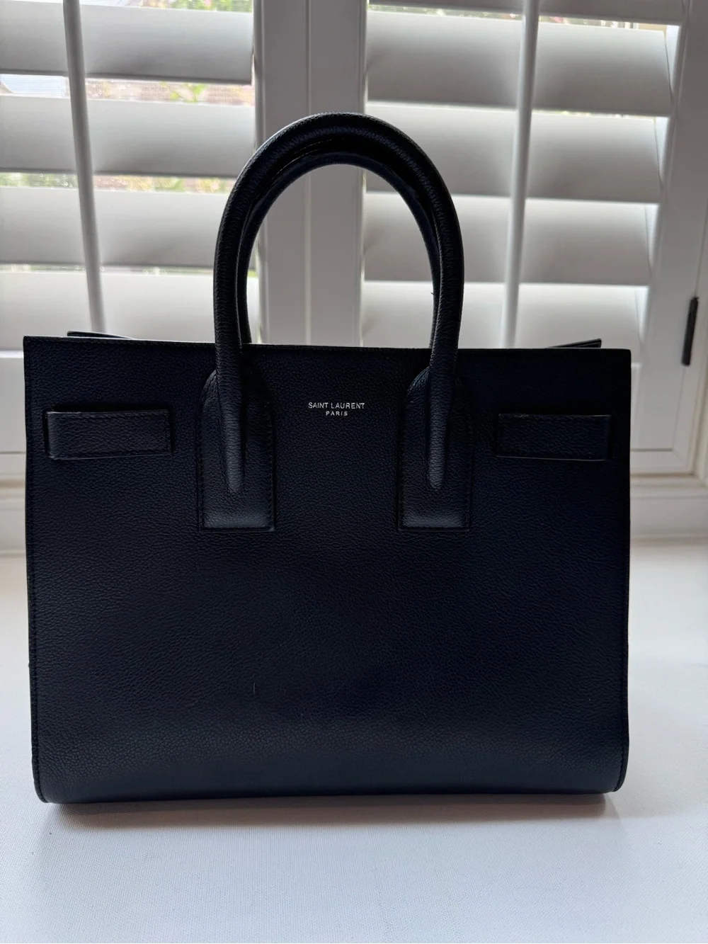 LUXE Sac de Jour black grained leather tote silver hardware medium size